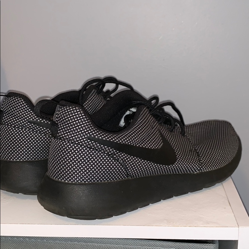 Nike Roshe Runs